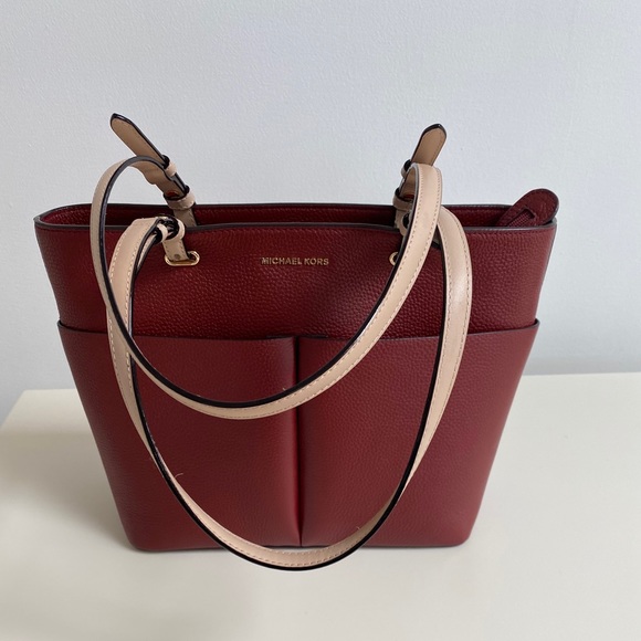 MICHAEL Michael Kors Handbags - Michael Kors Bedford Pebble Leather Pocket Tote